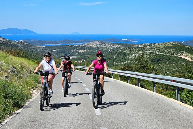 Hvar Island Self-Guided E-Bike Tour - Beach Stops and Coastal Views