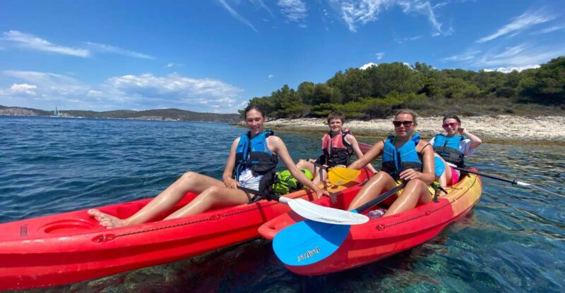 Hvar: Pakleni Islands Self-Guided Kayaking Tour - Key Points
