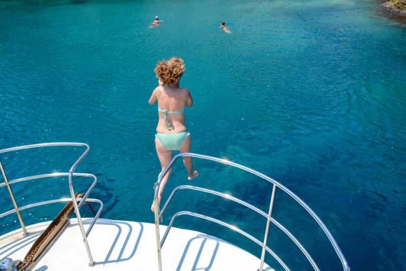 Hydra: Island Tour by Boat with Lunch - The Return Journey and Final Views of Hydra