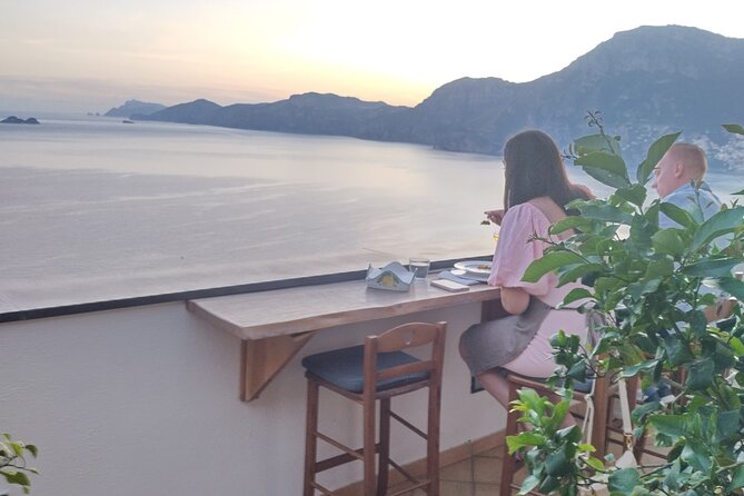 I offer cooking lesson of Amalfi tradition - The Role of Homemade Wines in the Experience