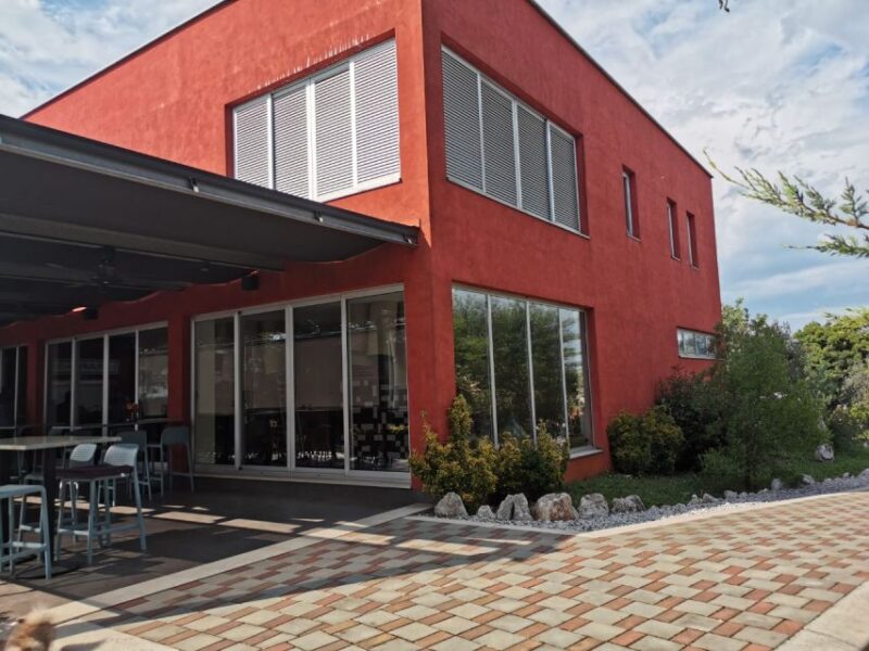 ian: Organic Winery Tour and Tasting Experience - ian: Organic Winery Tour and Tasting Experience in Istria