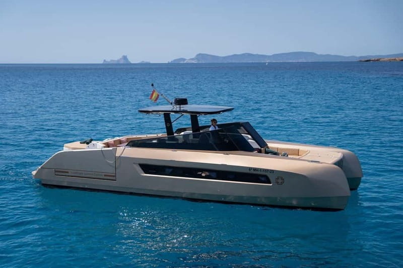 Ibiza: Breakfast Cruise on James Bond themed yacht - The Yacht Experience: Comfort & Style on the Sea