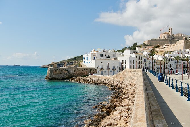 Ibiza by yourself with English Speaking Driver - 4/12h disposal - Who Will Appreciate This Ibiza Private Chauffeur Tour?