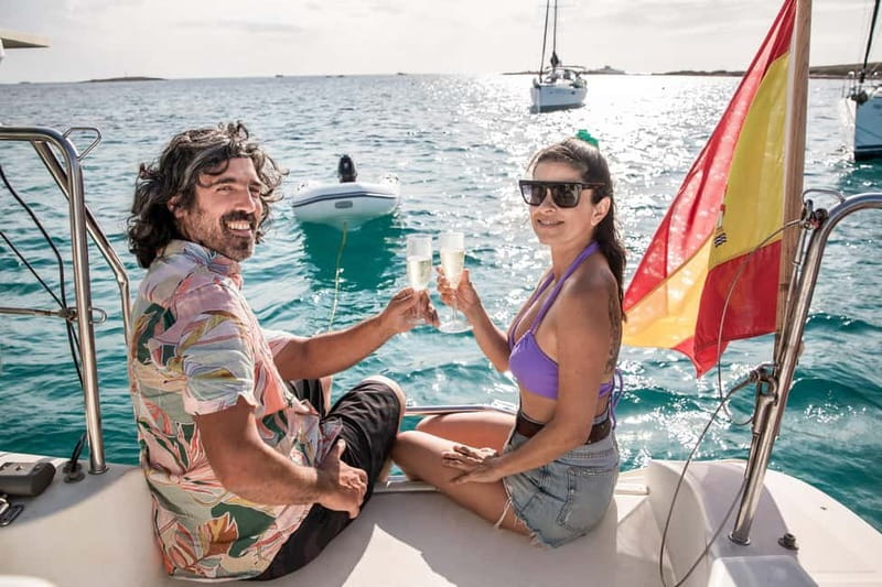 Ibiza: Small Group Day Trip to Formentera by Catamaran - Practical Details: Meeting Point and Group Size