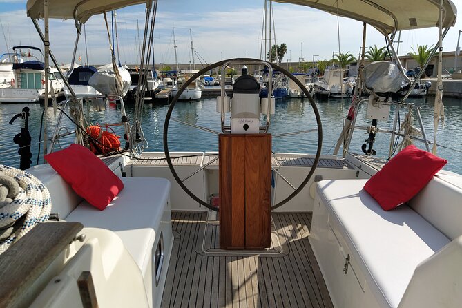 Ibiza sunset boat trip with appetizers and champagne, 6 guests - Sunset Viewing from the Sea: A Moment of Magic