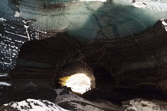 Ice Cave Katla Private Super Jeep Tour from Vík - Guides and Their Expertise