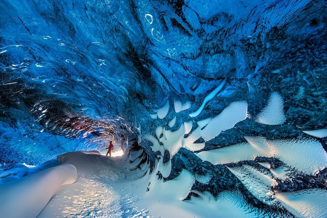 Ice Cave Tour in the National Park of Vatnajökull - The Experience of Visiting Multiple Sites