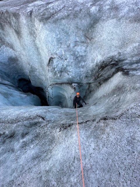 Ice climbing at Sólheimajökull - Suitability and Limitations