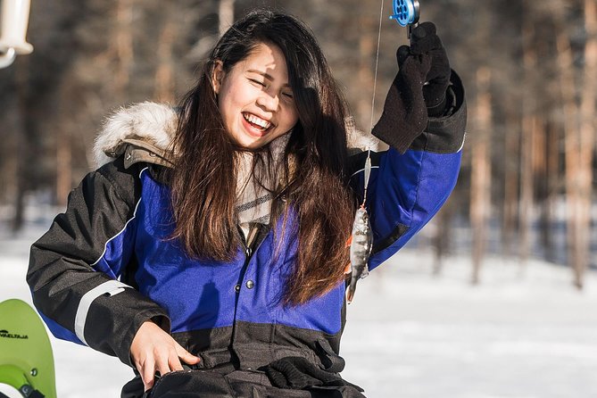 Ice Fishing Tour - Cooking the Catch: Fish Brunch in the Wilderness