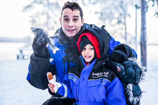Ice Fishing Trip in Rovaniemi - Light Lunch and Campfire Experience