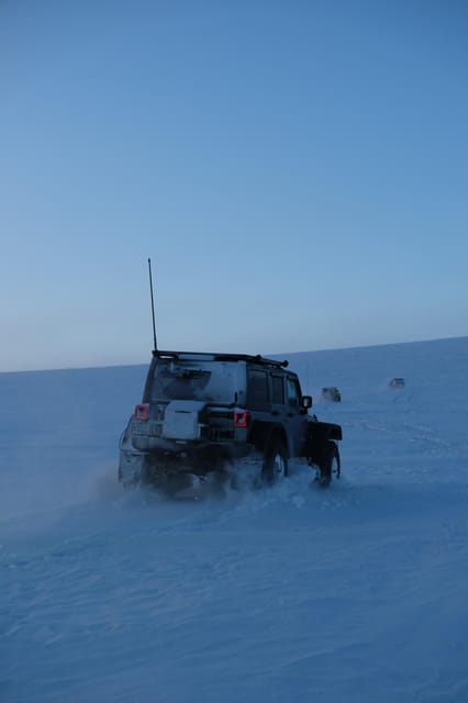 Iceland: Personal Tours with Local Guide - Meet Your Guides: Kristjan and Þröstur