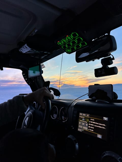 Iceland: Personal Tours with Local Guide - Customizable Itinerary with a Scenic Meal in Nature