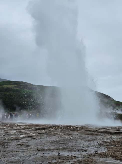 Iceland Reykjavik: Golden Circle Private Tour - Comfortable Transportation and Expert Guidance