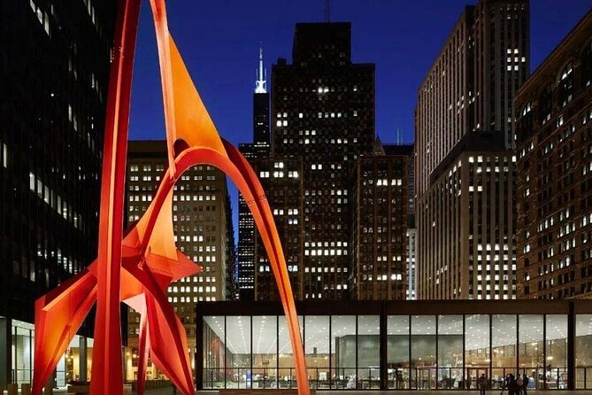 Iconic Action Film and Movie Locations 1 Day Tour in Chicago - The University of Chicago’s Gothic Architecture and Academic Prestige