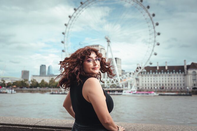 Iconic London Portraits Tour with Expert Local Photographer - Weather and Rescheduling Policies