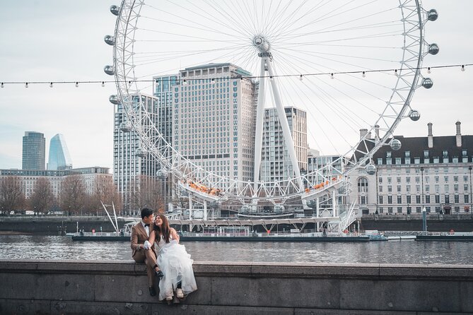Iconic London Portraits Tour with Expert Local Photographer - Cost and Value