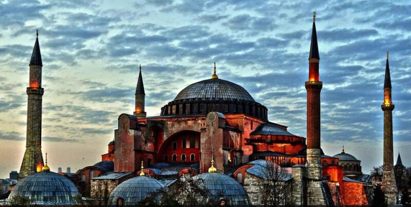 Icons of Istanbul Tour (Skip-the-Line) - Exploring the Byzantine Marvel of Hagia Sophia