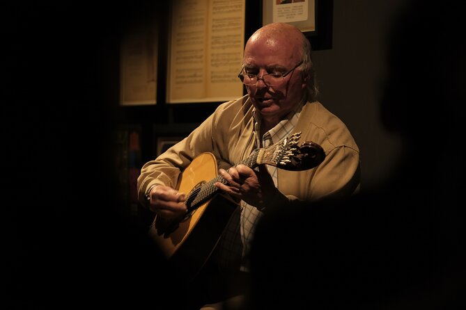 Ideal Clube de Fado - How the Tour Compares to Other Fado Shows