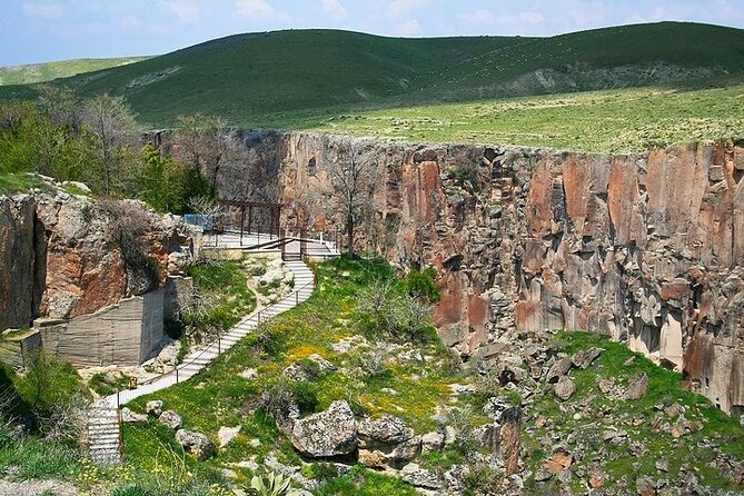 Ihlara Valley and Derinkuyu Underground Tour - Explore Cappadocia’s Top Sights on a Full-Day Guided Tour
