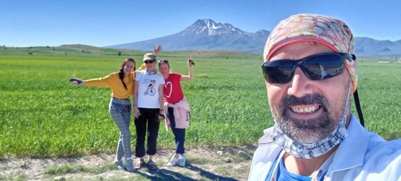 Ihlara Valley Full Day Hiking Tour with expert guide - Food and Beverage Details