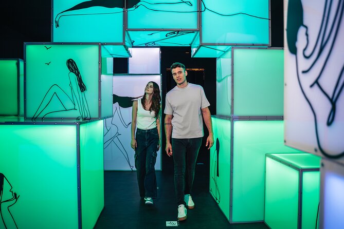 IKONO Budapest - Immersive Experience - Highlights: The Surreal Atmospheres