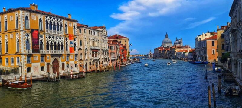 Il meglio di Venezia in un tour dei punti più e meno noti - Starting Point at Rialto Bridge: Gateway to Venices Heart