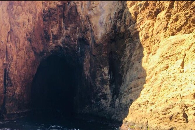 Ilhéus das Cabras in Terceira Island - Safety and Insurance Coverages