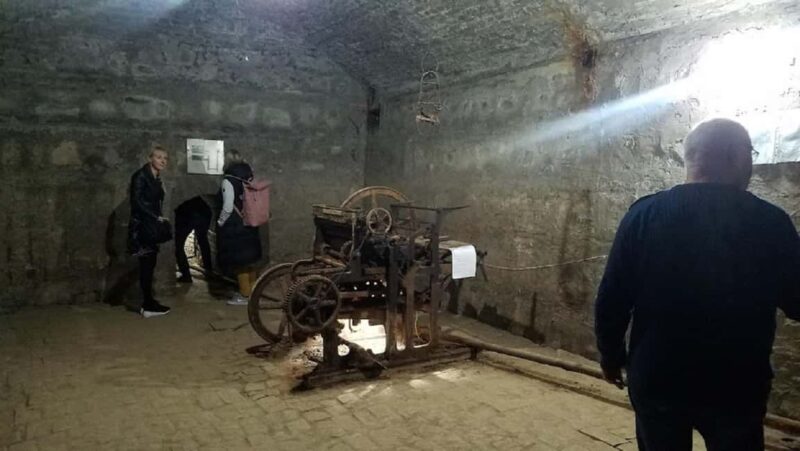 illegal Underground Printing-House with A Local - Accessibility and Practical Tips