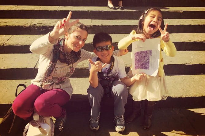 Illuminated Florence Tour for Kids and Families with Gelato and Pizza - Explore Florence at Night with Kids and Family-Friendly Fun