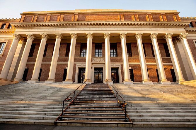 Illustrious Schools: Group Tour of MIT And Harvard - Discovering Harvard: Historic Landmarks and Student Traditions