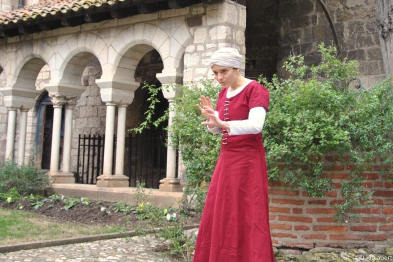 Enjoy the time of the cathedrals in Albi - Theatrical Storytelling Enhances Historical Insights