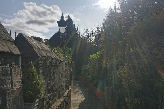 Immersive Treasure Hunt Adventure in York - Outdoor Escape Room - The Experience: Solving Riddles and Uncovering Stories