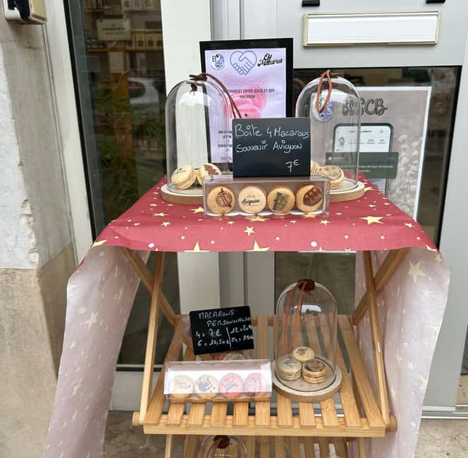 Immortalize your Souvenir d'Avignon as a button - How This Tour Differs from Similar Experiences