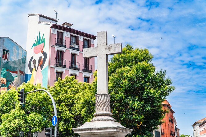 Imperial Madrid Private Journey through the Austrias - The Opera House and Cultural Landmark: Teatro Real