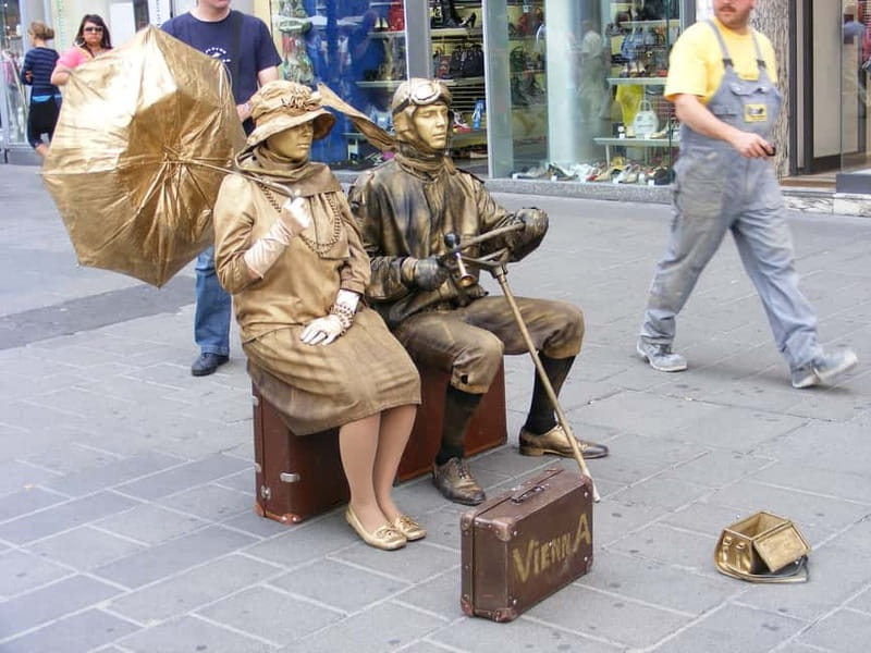 Imperial Vienna: Full-Day Tour from Budapest - Exploring Vienna’s Shopping and Religious Heritage