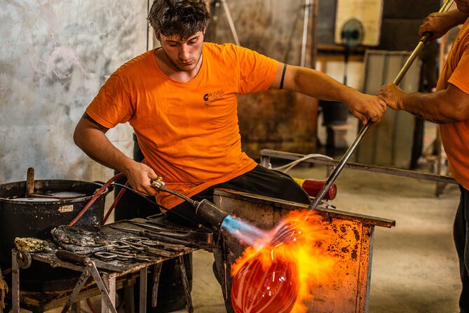 In-depth guided tour in a real Murano Glass Factory - Small Group Size and Personalized Experience