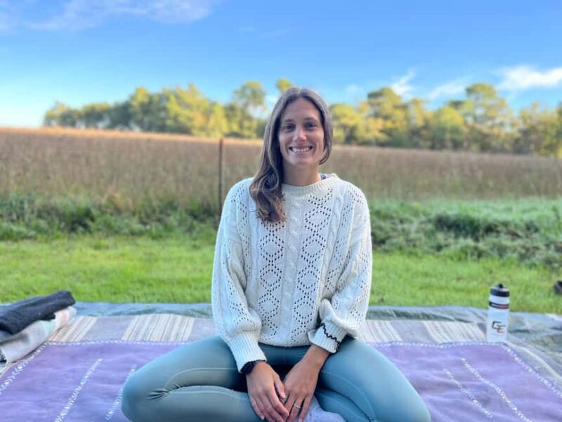 In Gironde: Group Yoga Class for All Levels - Key Points