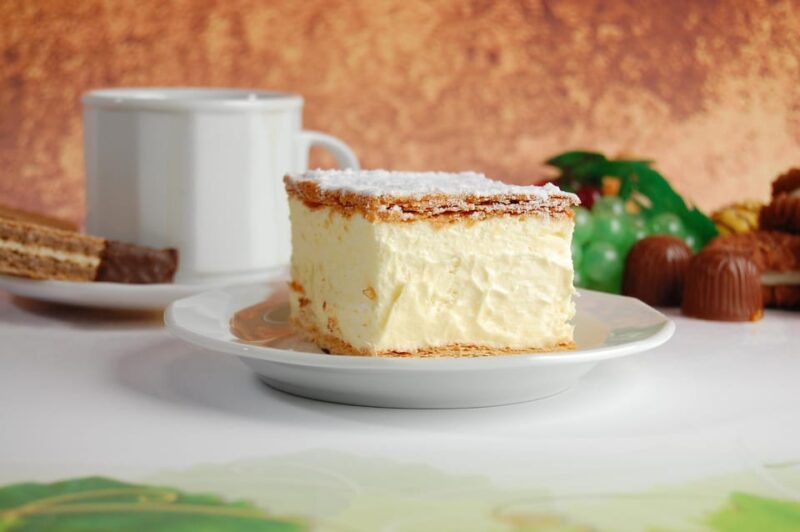 IN THE FOOTSTEPS OF JOHN PAUL II. FULL TOUR WITH AUDIO GUIDE - Transport and convenience: seamless travel between stops