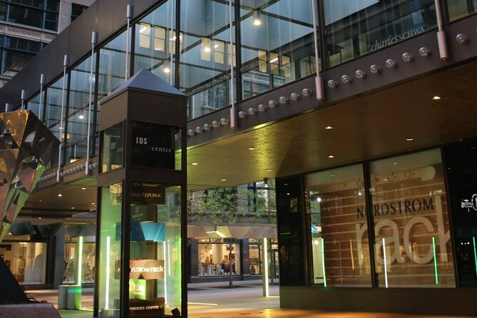 In the Footsteps of Prince: A Self-Guided Audio Tour of Downtown Minneapolis - Practical Aspects and Accessibility