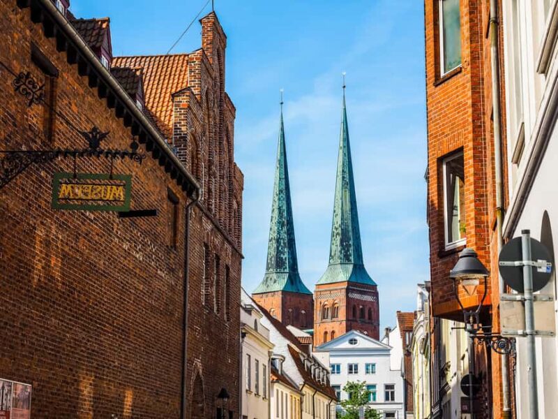 In the footsteps of the Hansa Trade League with a Local - Discover Lübeck’s Hansa Legacy in a 90-Minute Guided Walk