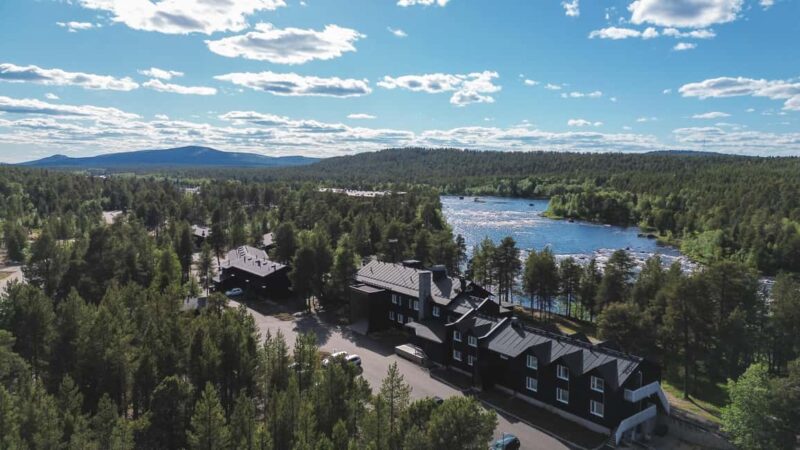 Inari: Finnish Sauna and Jacuzzi Experience - What to Expect from the Sauna and Jacuzzi Setup