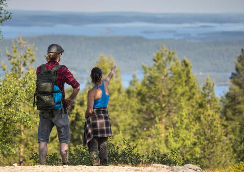 Inari: Hiking Day with picnic lunch - Explore the Arctic Wilderness of Inari on a Guided Hiking Day