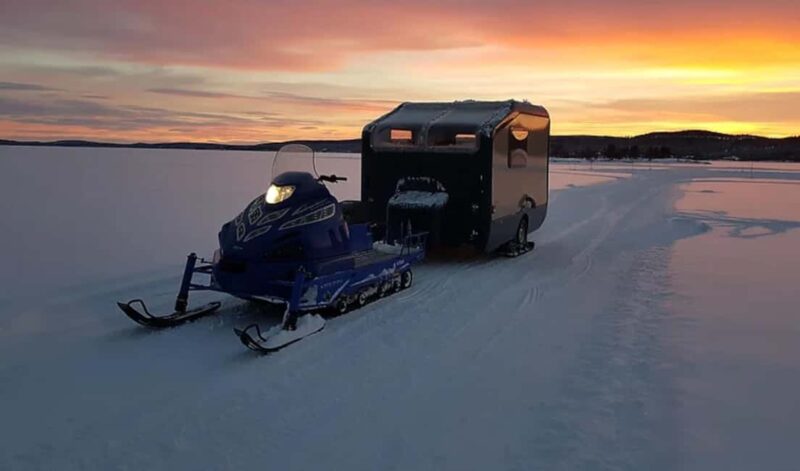 Inari: Overnight Aurora Hunt in Mobile Cabin on Lake Inari - Inari: Overnight Aurora Hunt in Mobile Cabin on Lake Inari – An Authentic Arctic Experience