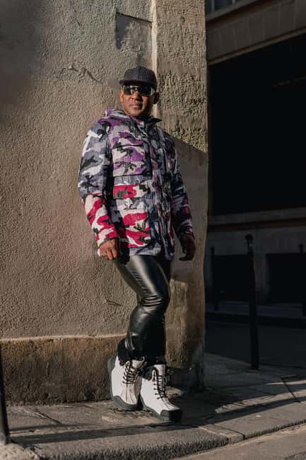 Inclusive and private photoshoot in the heart of Paris - The Photographers Approach to Composition and Lighting