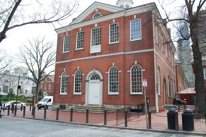 Independence Mall (Entrance to 2 Historic Sites) 2.5 Hour Walking - Logistics and Group Experience