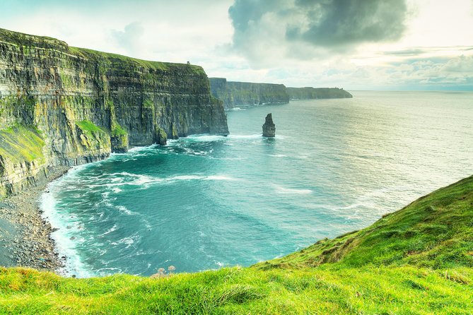 Independent Cliffs of Moher Half Day Trip from Galway - The Geography of the Cliffs of Moher and What You’ll See