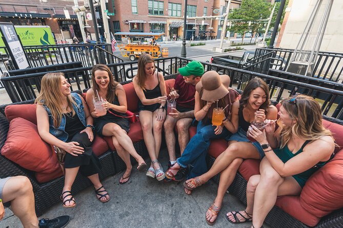 Indianapolis Mobile Pub Tour and Experience - The Guides and Guest Experience