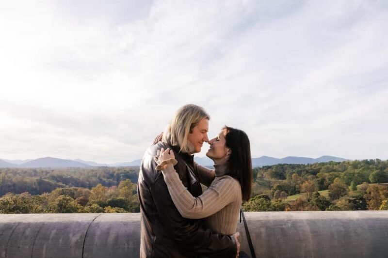 Indianapolis: Private Vacation Photoshoot with Photographer - Key Points