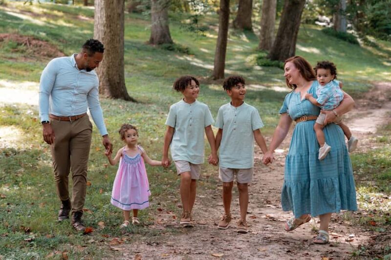 Indianapolis: Private Vacation Photoshoot with Photographer - Elevating Your Trip with Insider Recommendations