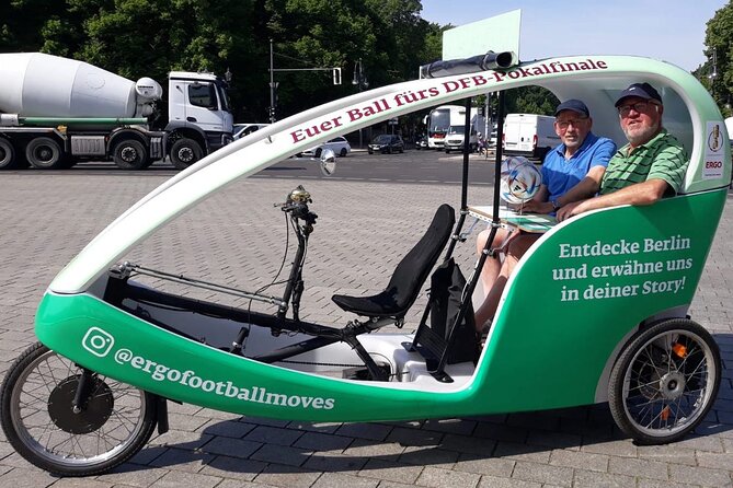 Individual City Tour - Rickshaw Sightseeing in Berlin - Expert-Guided Commentary and Personal Touches